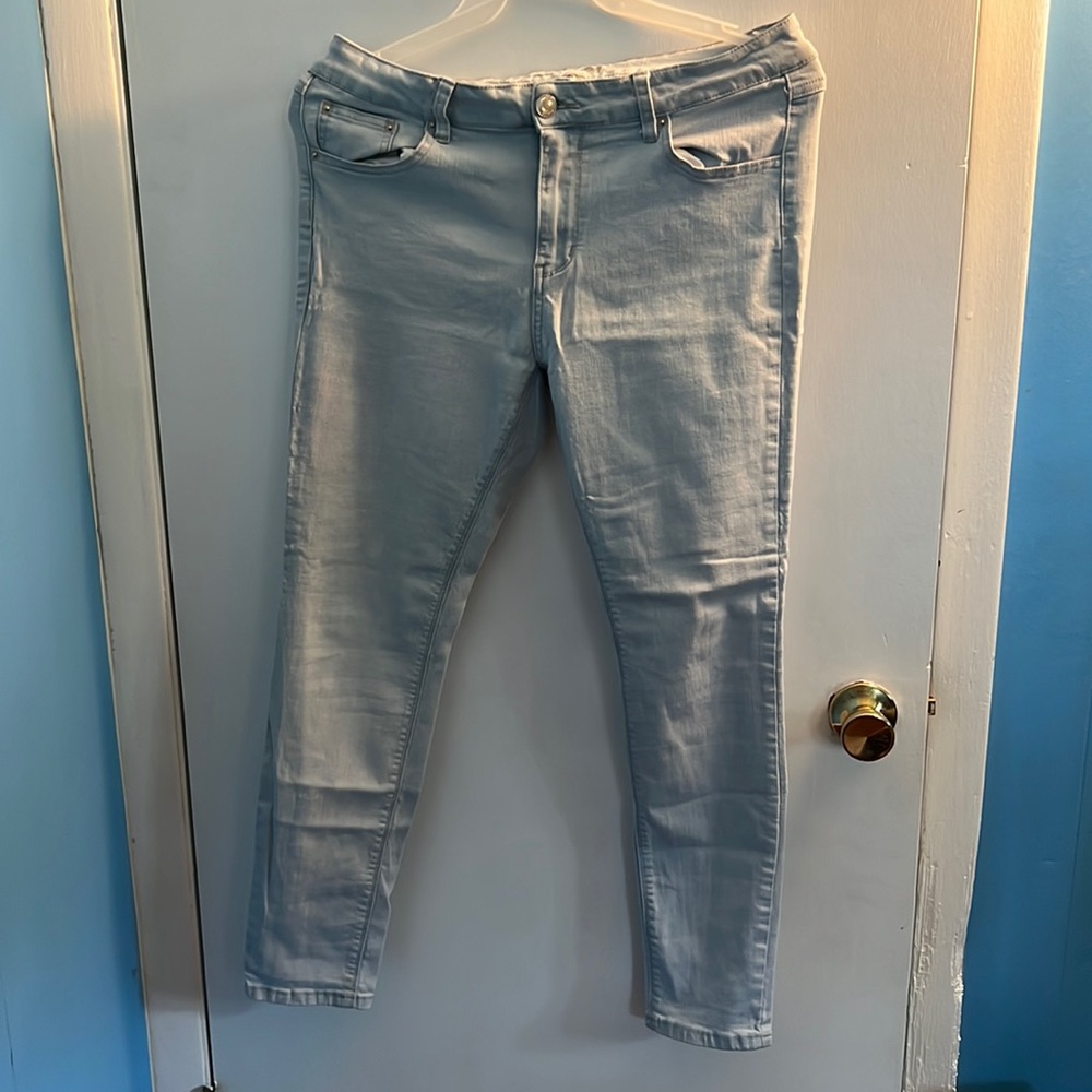 Rue 21 mid-rise Skinny Jeans